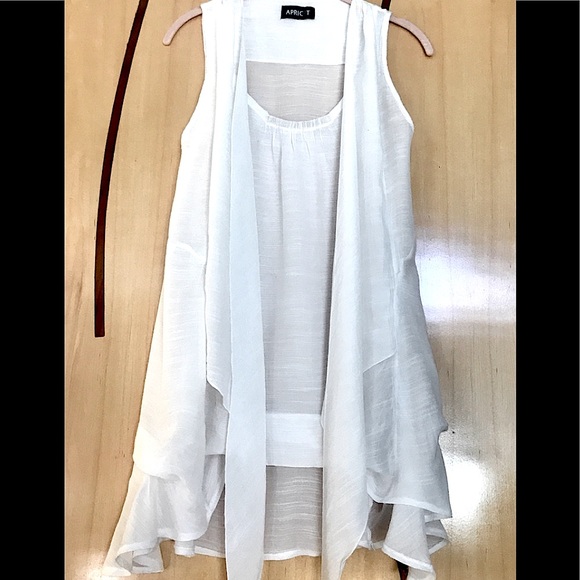 APRICOT HUNGARY fluttery ,SNOW white cotton top!🌺 - Picture 3 of 6